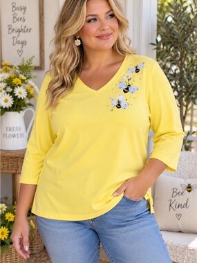 Quacker Factory Yellow V-Neck Bee Embroidered Long Sleeve Top